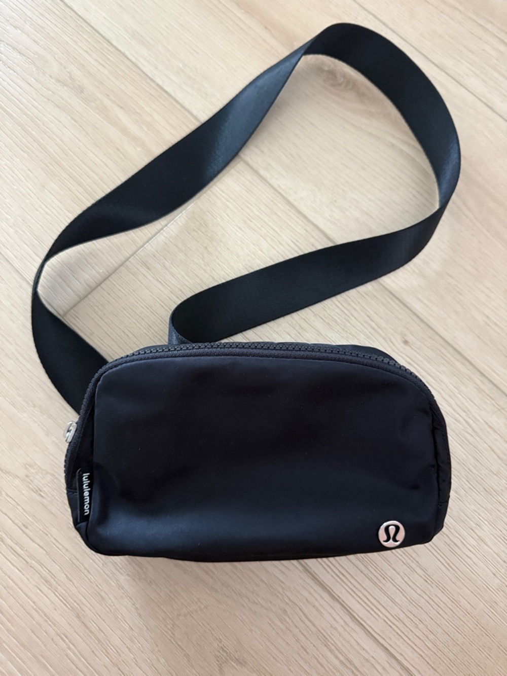 lululemon athletica Black Nylon Crossbody Pouch